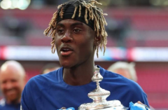 亚洲通官网:哈德斯菲尔德想要切